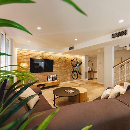 Bravissimo Cort Reial Duplex, Spacious With 3 Bedrooms Girona Kültér fotó