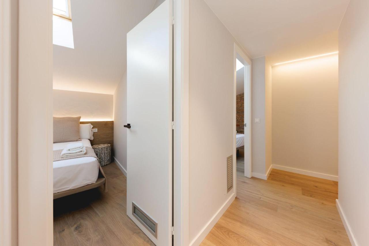 Bravissimo Cort Reial Duplex, Spacious With 3 Bedrooms Girona Kültér fotó