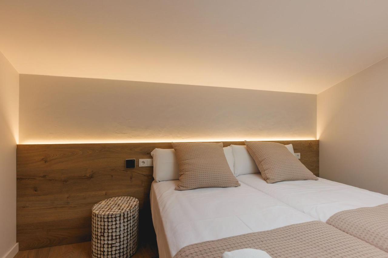 Bravissimo Cort Reial Duplex, Spacious With 3 Bedrooms Girona Kültér fotó