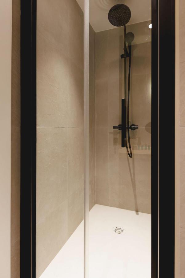 Bravissimo Cort Reial Duplex, Spacious With 3 Bedrooms Girona Kültér fotó
