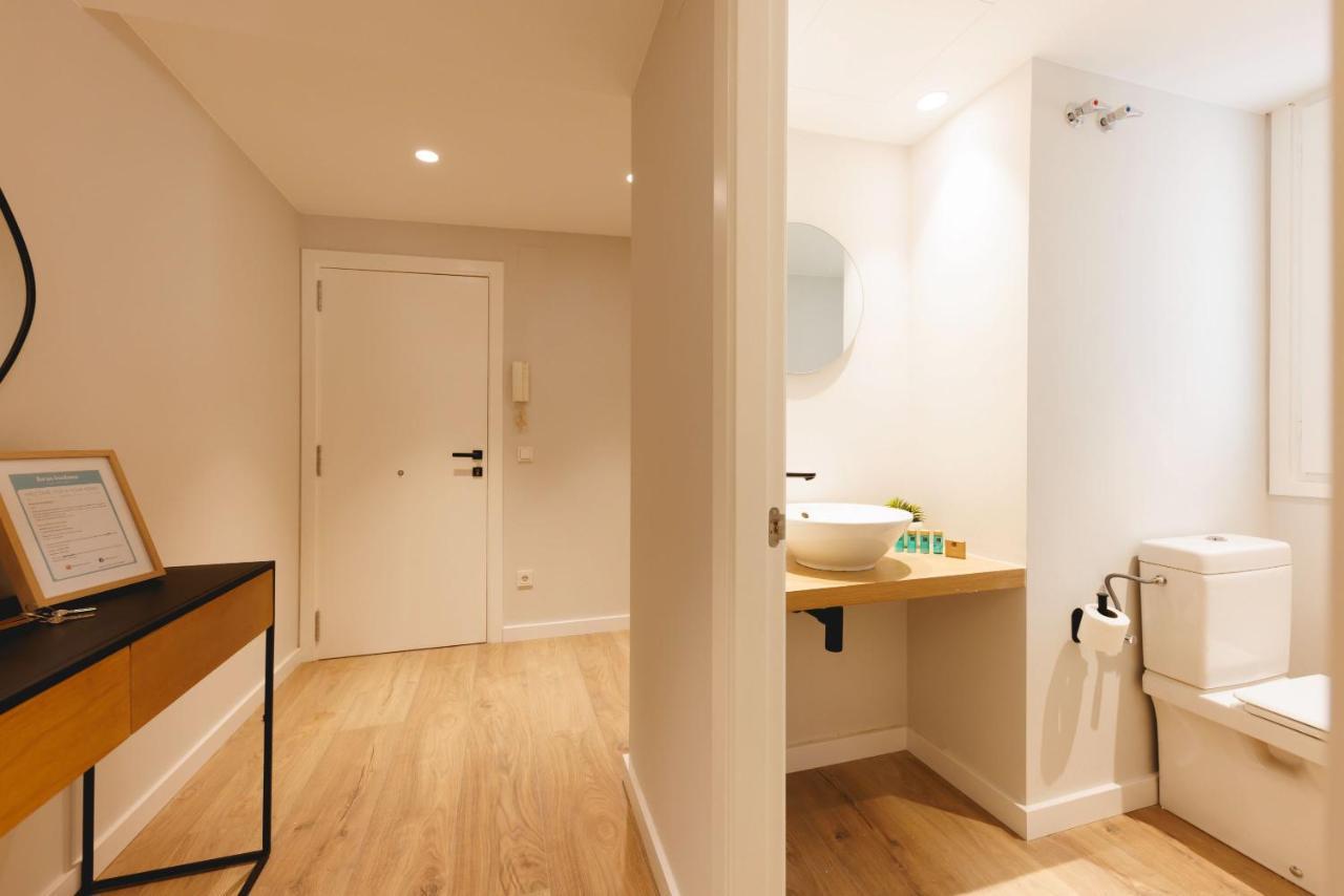 Bravissimo Cort Reial Duplex, Spacious With 3 Bedrooms Girona Kültér fotó