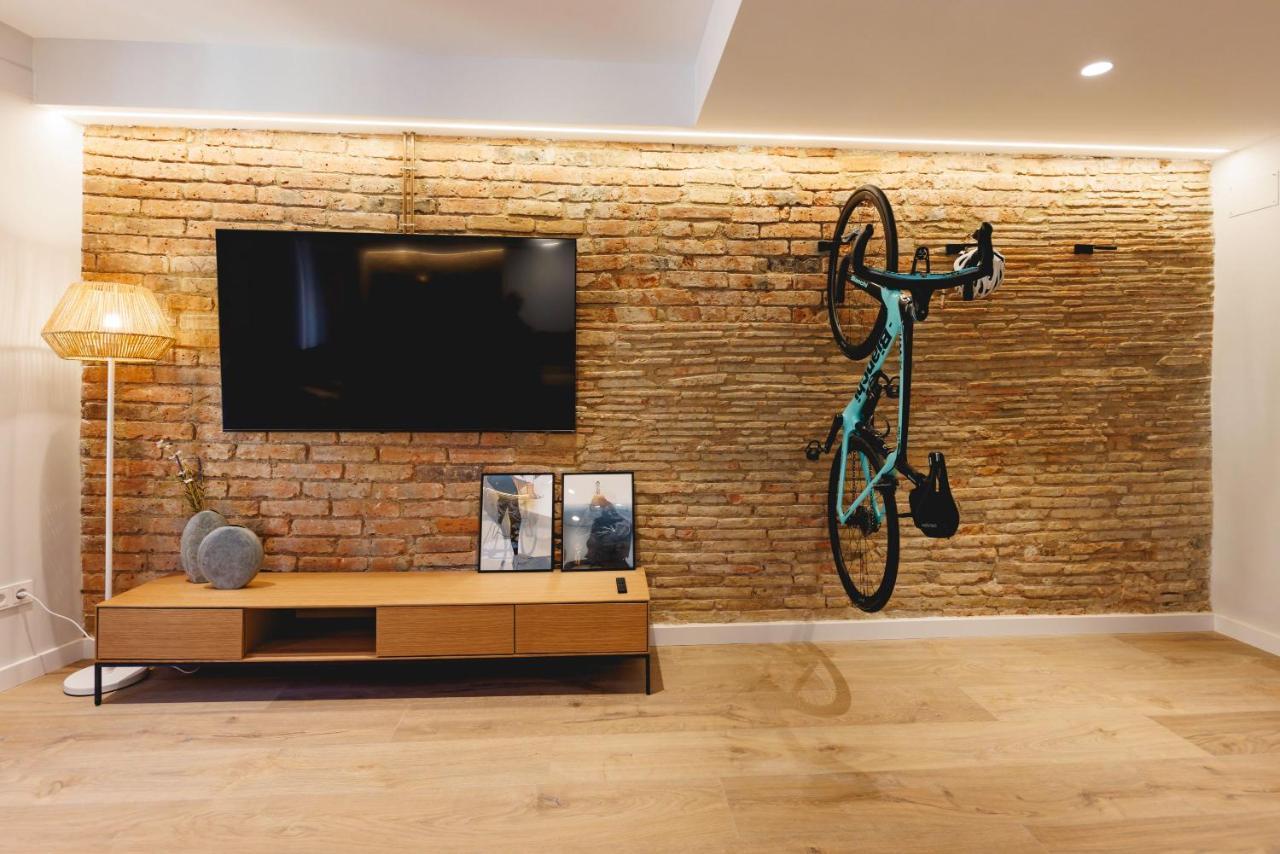Bravissimo Cort Reial Duplex, Spacious With 3 Bedrooms Girona Kültér fotó